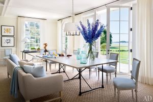 Louise and Vince Camuto Hamptons house casual dining